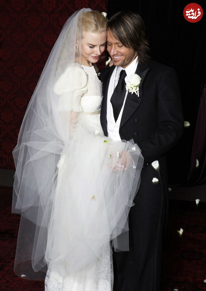 Nicole-Kidman-and-Keith-Urban-wedding-picture